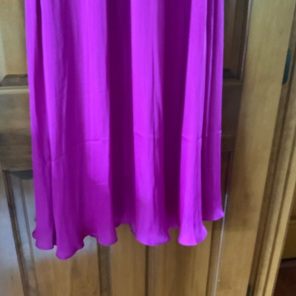 NWT Banana Republic Satin Halter Dress in Fuchsia Size 14. - Picture 8 of 9